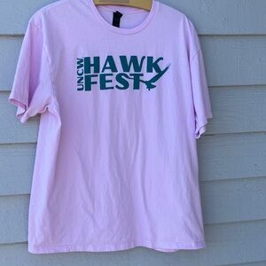 UNCW Seahawks Pink T-shirt XL
